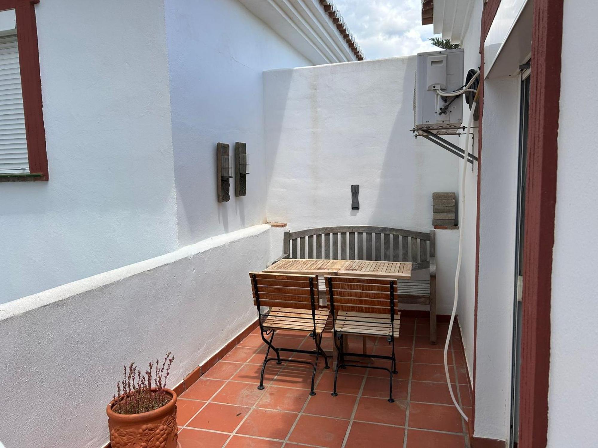 521 Apartment